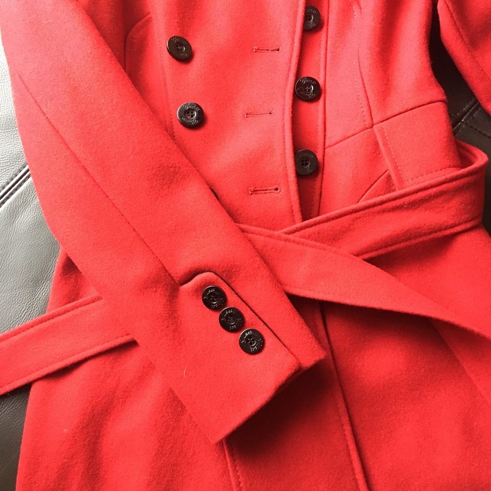 GUESS wool blend coat. Fit and flare style. Small